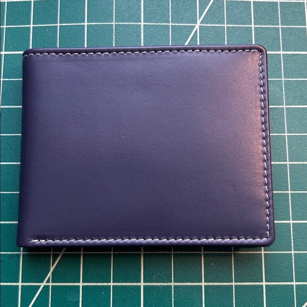 Navy / Grey Leather RFID Wallet - Picture 10 of 10